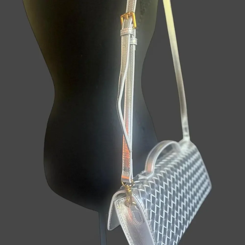 Silver metallic woven shoulder